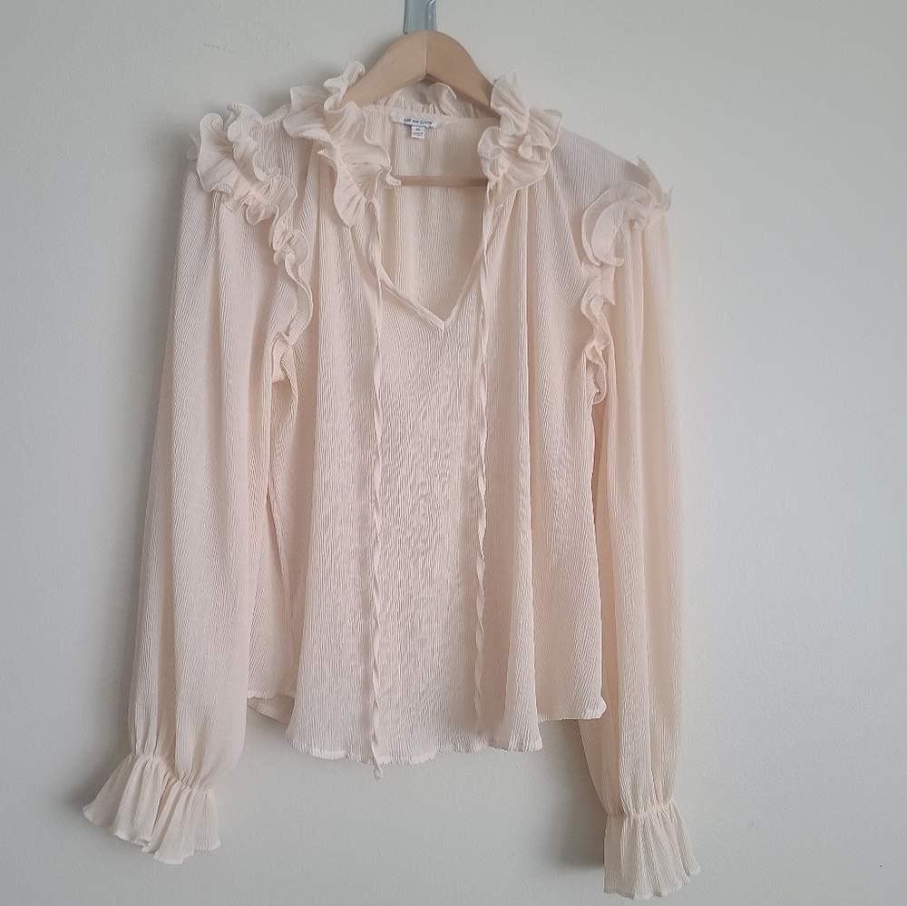 Zoe and Claire Ruffle Trim Blouse – Size M